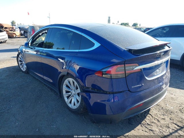 Продаж на аукціоні авто 2016 Tesla Model X 60d/70d/75d/90d, vin: 5YJXCAE20GF004955, номер лоту: 44980097