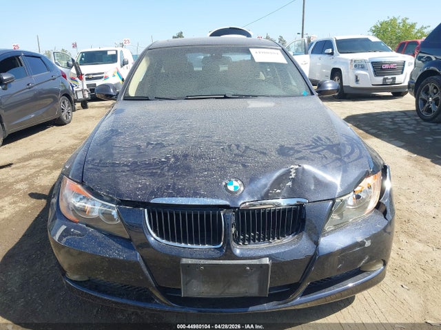 2008 Bmw 328i მანქანა იყიდება აუქციონზე, vin: WBAVC53558FZ82552, აუქციონის ნომერი: 44980104