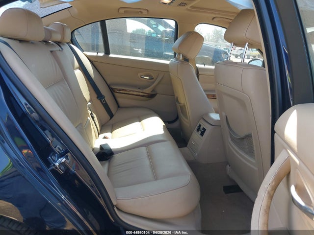 2008 Bmw 328i მანქანა იყიდება აუქციონზე, vin: WBAVC53558FZ82552, აუქციონის ნომერი: 44980104