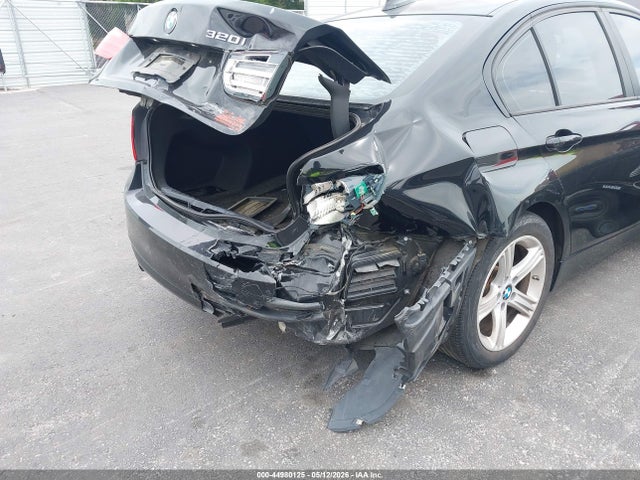 Aukcja sprzedaży 2014 Bmw 320i, vin: WBA3B1C58EK131383, numer aukcji: 44980125