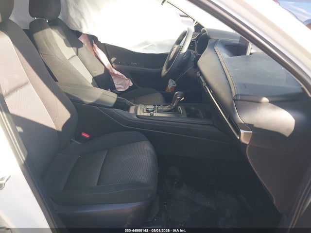 44980143 :رقم المزاد ، 3MVDMBAM5PM519117 vin ، 2023 Mazda Cx-30 2.5 S مزاد بيع