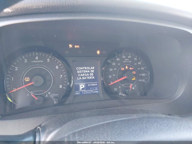 5TDKZ3DC8HS824972 Toyota Sienna Le 8 Passenger