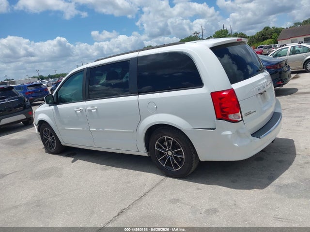 Продаж на аукціоні авто 2016 Dodge Grand Caravan R/t, vin: 2C4RDGEG7GR376169, номер лоту: 44980158