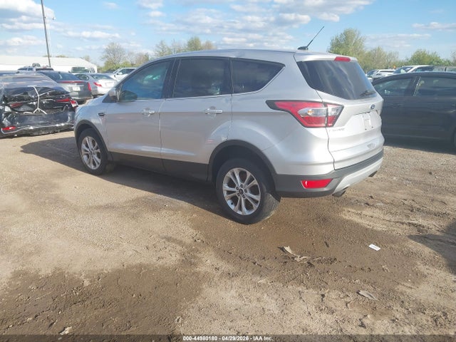 Продаж на аукціоні авто 2017 Ford Escape Se, vin: 1FMCU9G95HUA51522, номер лоту: 44980180