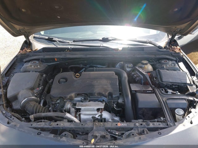 1G1ZE5ST9HF204018 Chevrolet MALIBU 1LT
