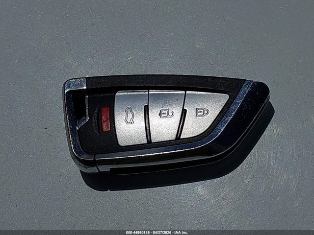 1G1ZE5ST9HF204018 Chevrolet MALIBU 1LT