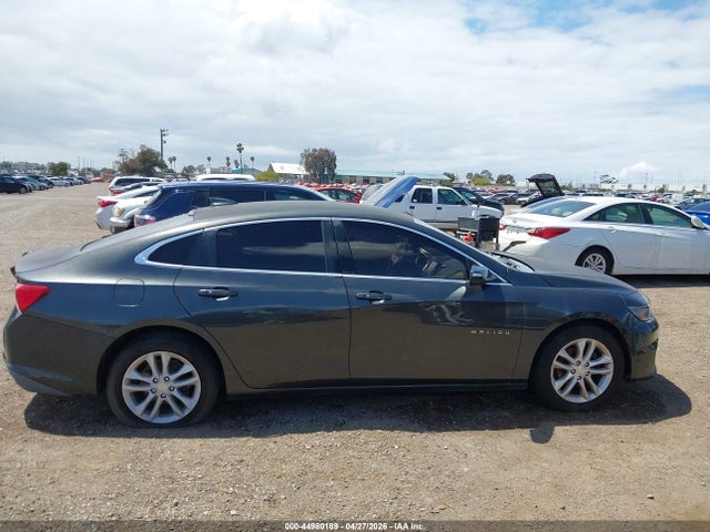1G1ZE5ST9HF204018 Chevrolet MALIBU 1LT