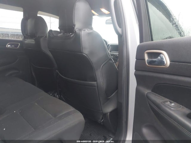 2017 Jeep Grand Cherokee Laredo 4x4 მანქანა იყიდება აუქციონზე, vin: 1C4RJFAG8HC844123, აუქციონის ნომერი: 44980188
