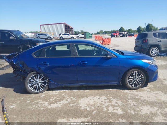 2024 Kia Forte Gt-line მანქანა იყიდება აუქციონზე, vin: 3KPF54AD5RE776956, აუქციონის ნომერი: 44980206