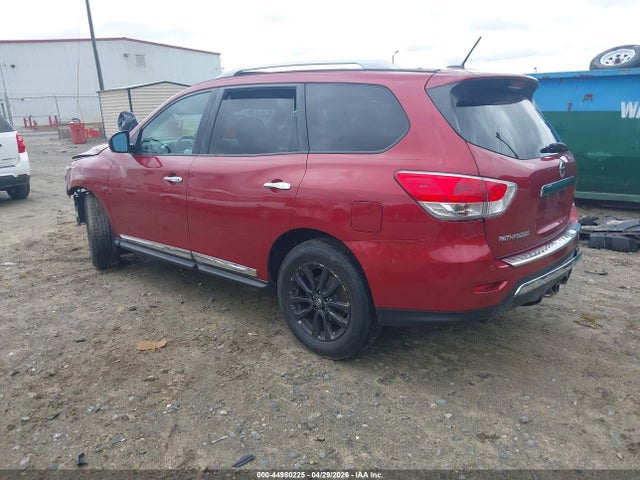 44980225 :رقم المزاد ، 5N1AR2MM8FC665928 vin ، 2015 Nissan Pathfinder Sl مزاد بيع