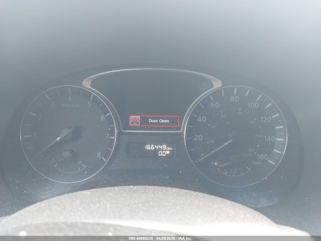 44980225 :رقم المزاد ، 5N1AR2MM8FC665928 vin ، 2015 Nissan Pathfinder Sl مزاد بيع