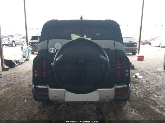 SALEJ7EX8R2252252 Land Rover Defender 110 P300