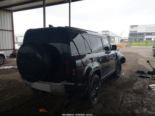 SALEJ7EX8R2252252 Land Rover Defender 110 P300