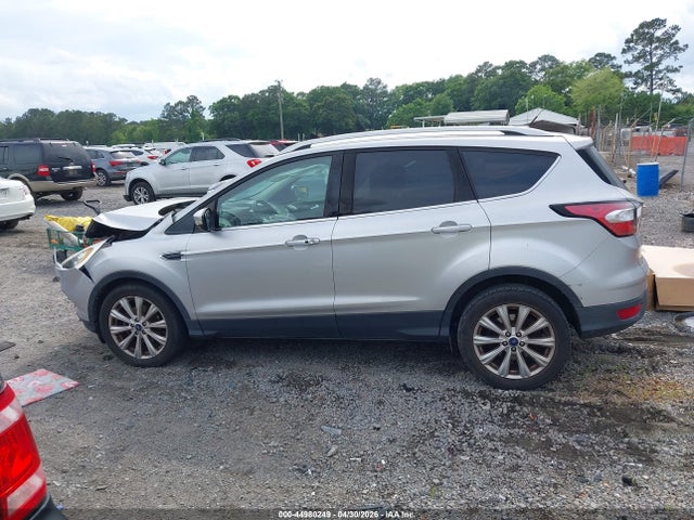 Продажа на аукционе авто 2017 Ford Escape Titanium, vin: 1FMCU0JD4HUC57326, номер лота: 44980249