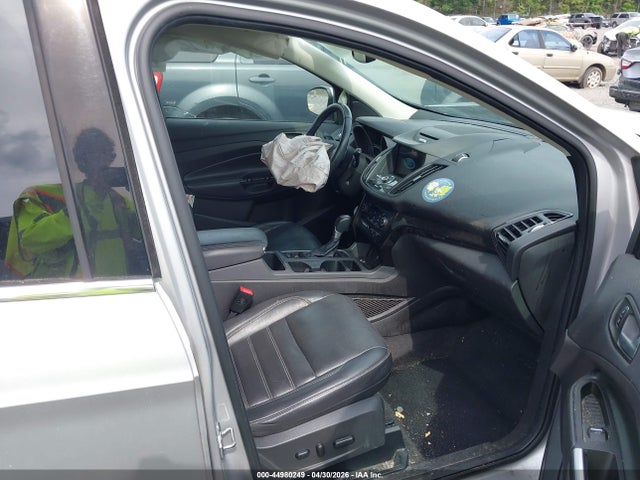 Продажа на аукционе авто 2017 Ford Escape Titanium, vin: 1FMCU0JD4HUC57326, номер лота: 44980249