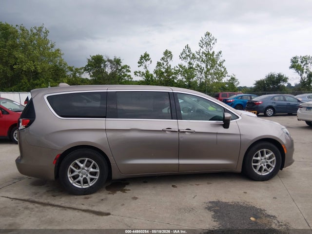 Продажа на аукционе авто 2017 Chrysler Pacifica Lx, vin: 2C4RC1CG2HR655209, номер лота: 44980254