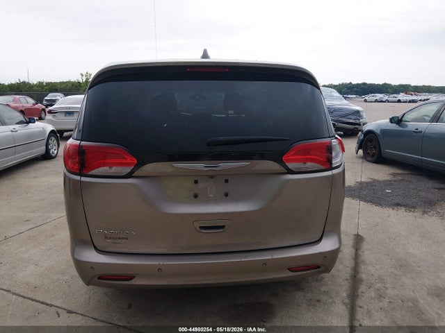 Продажа на аукционе авто 2017 Chrysler Pacifica Lx, vin: 2C4RC1CG2HR655209, номер лота: 44980254