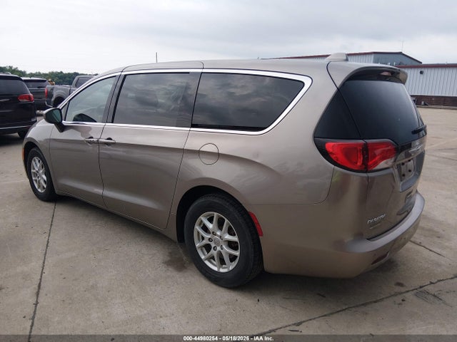 Продажа на аукционе авто 2017 Chrysler Pacifica Lx, vin: 2C4RC1CG2HR655209, номер лота: 44980254