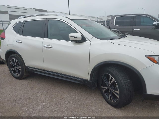 Продаж на аукціоні авто 2017 Nissan Rogue Sl, vin: JN8AT2MT2HW137773, номер лоту: 44980261