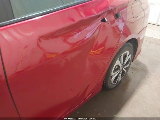 2017 Toyota Prius Prime Advanced მანქანა იყიდება აუქციონზე, vin: JTDKARFP8H3006511, აუქციონის ნომერი: 44980277