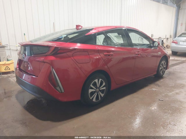 2017 Toyota Prius Prime Advanced მანქანა იყიდება აუქციონზე, vin: JTDKARFP8H3006511, აუქციონის ნომერი: 44980277