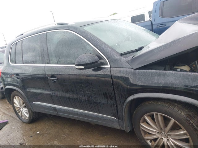 Aukcja sprzedaży 2016 Volkswagen Tiguan Sel, vin: WVGBV7AX0GW510236, numer aukcji: 44980279