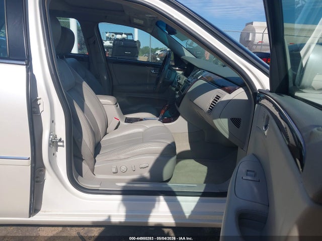 44980283 :رقم المزاد ، 1G6KH5E6XBU122407 vin ، 2011 Cadillac Dts Premium Collection مزاد بيع