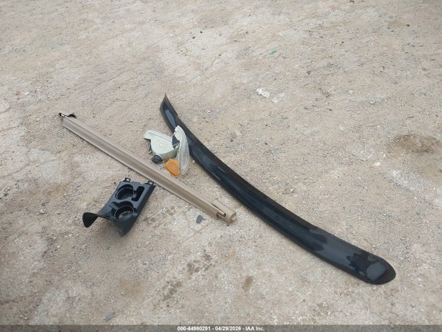 Продажа на аукционе авто 2000 Ford Explorer Limited, vin: 1FMDU65E7YZA66089, номер лота: 44980291