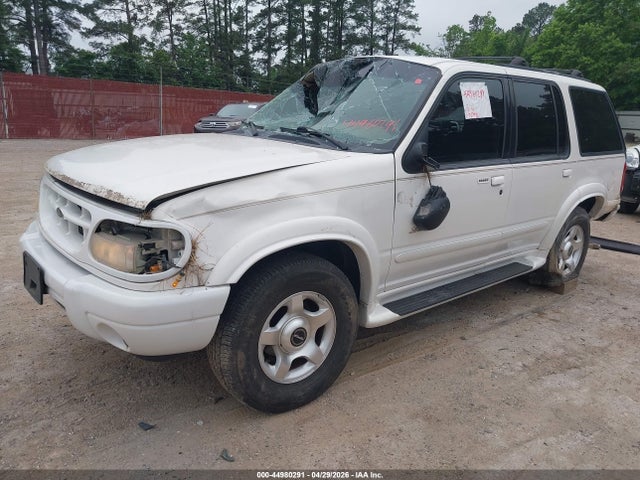 Продажа на аукционе авто 2000 Ford Explorer Limited, vin: 1FMDU65E7YZA66089, номер лота: 44980291