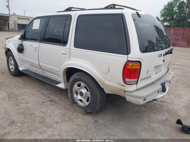 Продажа на аукционе авто 2000 Ford Explorer Limited, vin: 1FMDU65E7YZA66089, номер лота: 44980291