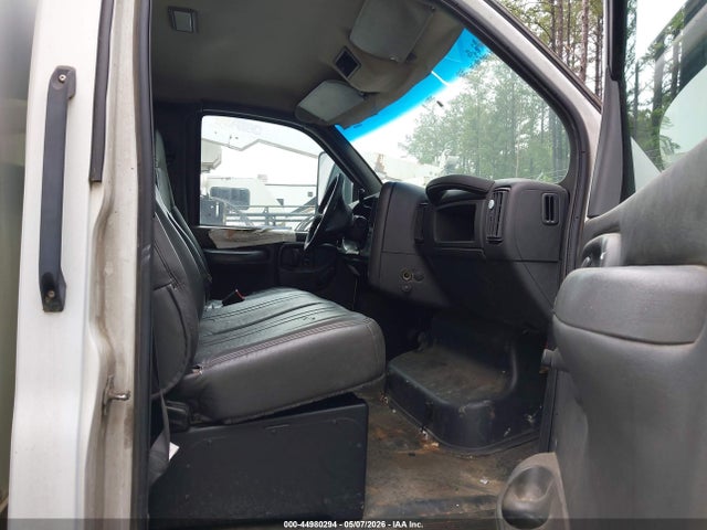 44980294 :رقم المزاد ، 1GBE4C1EX5F526358 vin ، 2005 Chevrolet Cc4500 مزاد بيع
