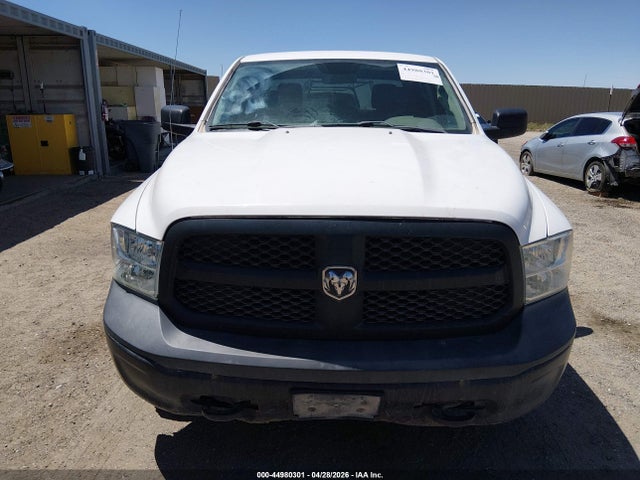 1C6RR7KG9JS297234 RAM 1500 Tradesman 4x4 5&#039;7 Box