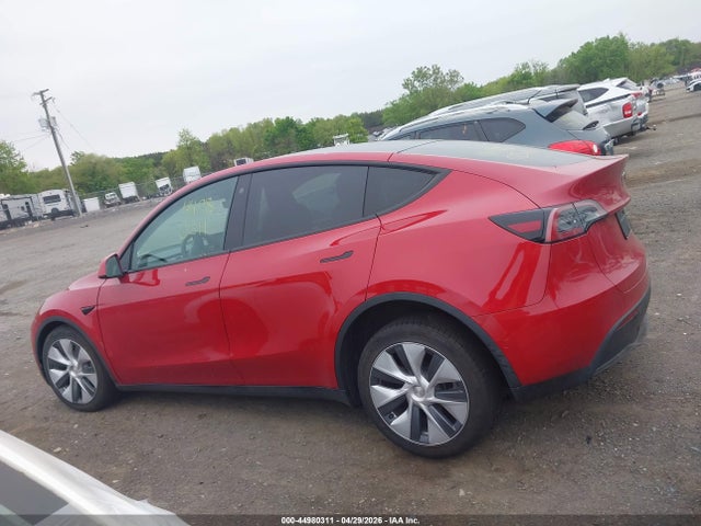 2022 Tesla Model Y Long Range Dual Motor All-wheel Drive მანქანა იყიდება აუქციონზე, vin: 7SAYGDEEXNA018797, აუქციონის ნომერი: 44980311