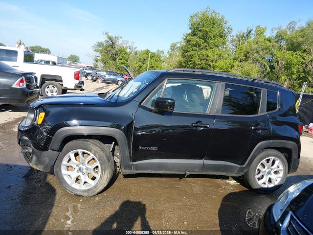 44980358 :رقم المزاد ، ZACCJABB8HPG31227 vin ، 2017 Jeep Renegade Latitude Fwd مزاد بيع