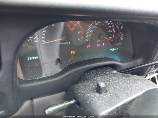 44980366 :رقم المزاد ، 1B7GG22N6YS765745 vin ، 2000 Dodge Dakota Slt/sport مزاد بيع