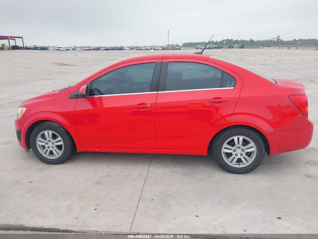 1G1JC5SHXE4155269 Chevrolet Sonic Lt Auto