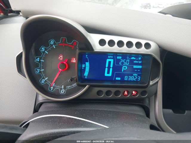 1G1JC5SHXE4155269 Chevrolet Sonic Lt Auto