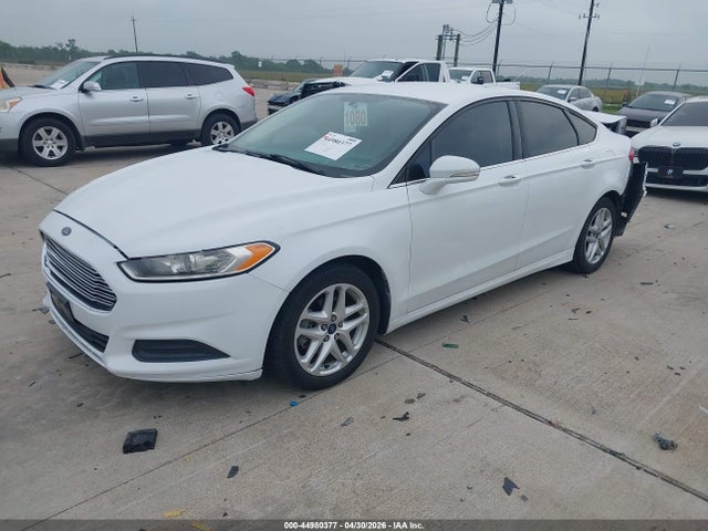 3FA6P0HD4FR182359 Ford FUSION SE