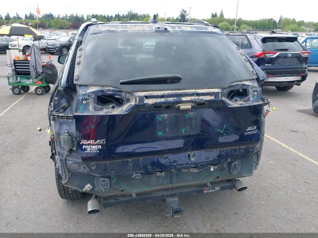 2019 Toyota Rav4 Hybrid Xle მანქანა იყიდება აუქციონზე, vin: 2T3RWRFV8KW042735, აუქციონის ნომერი: 44980389