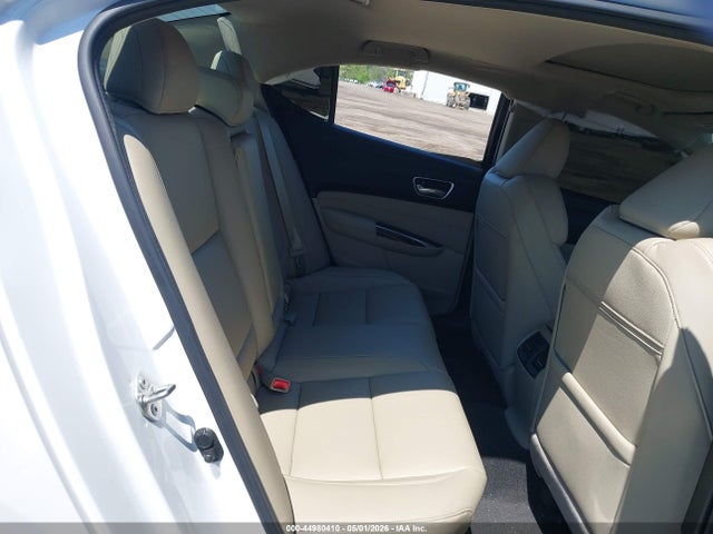Продаж на аукціоні авто 2018 Acura Tlx, vin: 19UUB2F33JA010608, номер лоту: 44980410