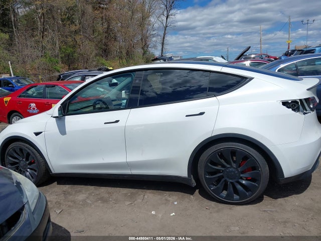 44980411 :رقم المزاد ، 7SAYGDEF1PF797800 vin ، 2023 Tesla Model Y Performance Dual Motor All-wheel Drive مزاد بيع