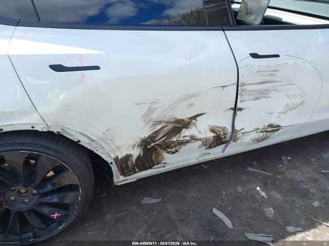 44980411 :رقم المزاد ، 7SAYGDEF1PF797800 vin ، 2023 Tesla Model Y Performance Dual Motor All-wheel Drive مزاد بيع