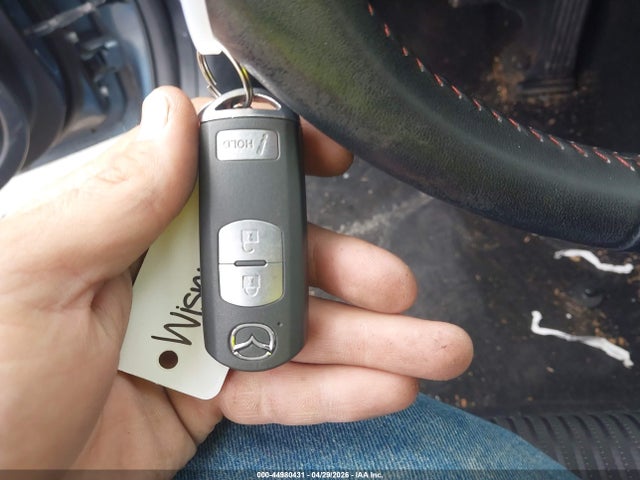 44980431 :رقم المزاد ، 3MZBM1L79FM187074 vin ، 2015 Mazda Mazda3 I Touring مزاد بيع