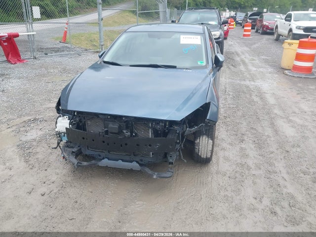 44980431 :رقم المزاد ، 3MZBM1L79FM187074 vin ، 2015 Mazda Mazda3 I Touring مزاد بيع