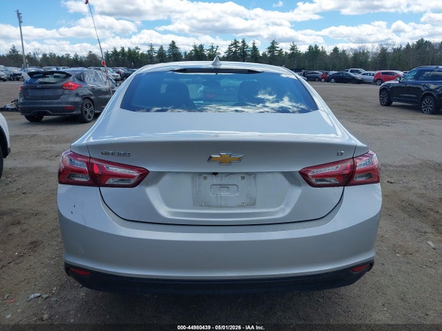 1G1ZD5ST3NF175517 Chevrolet Malibu Fwd Lt