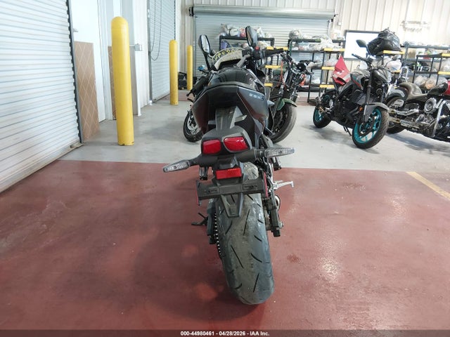 Aukcja sprzedaży 2025 Suzuki Gsx800 F, vin: JS1EM13BXS7100334, numer aukcji: 44980461