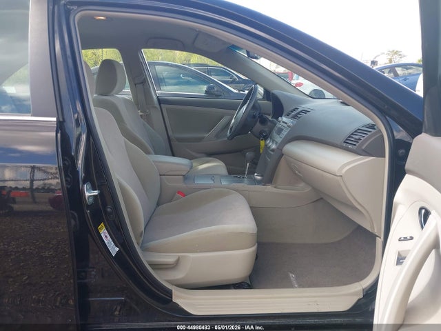 2011 Toyota Camry Le მანქანა იყიდება აუქციონზე, vin: 4T4BF3EK7BR144547, აუქციონის ნომერი: 44980483