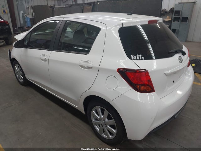Toyota YARIS LE 2016 VNKKTUD31GA063941 Image 3
