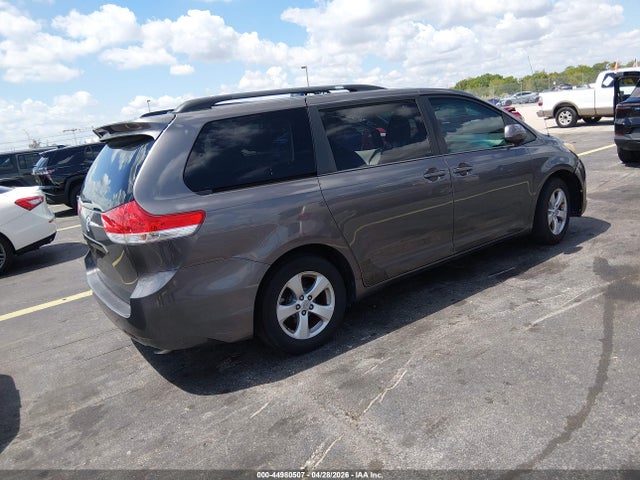 Продаж на аукціоні авто 2013 Toyota Sienna Le V6 8 Passenger, vin: 5TDKK3DC3DS353246, номер лоту: 44980507