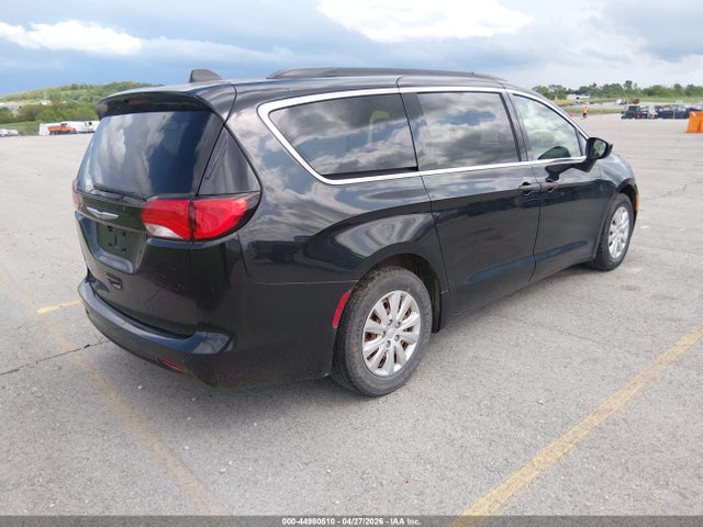 Продажа на аукционе авто 2020 Chrysler Voyager L, vin: 2C4RC1AGXLR264255, номер лота: 44980510